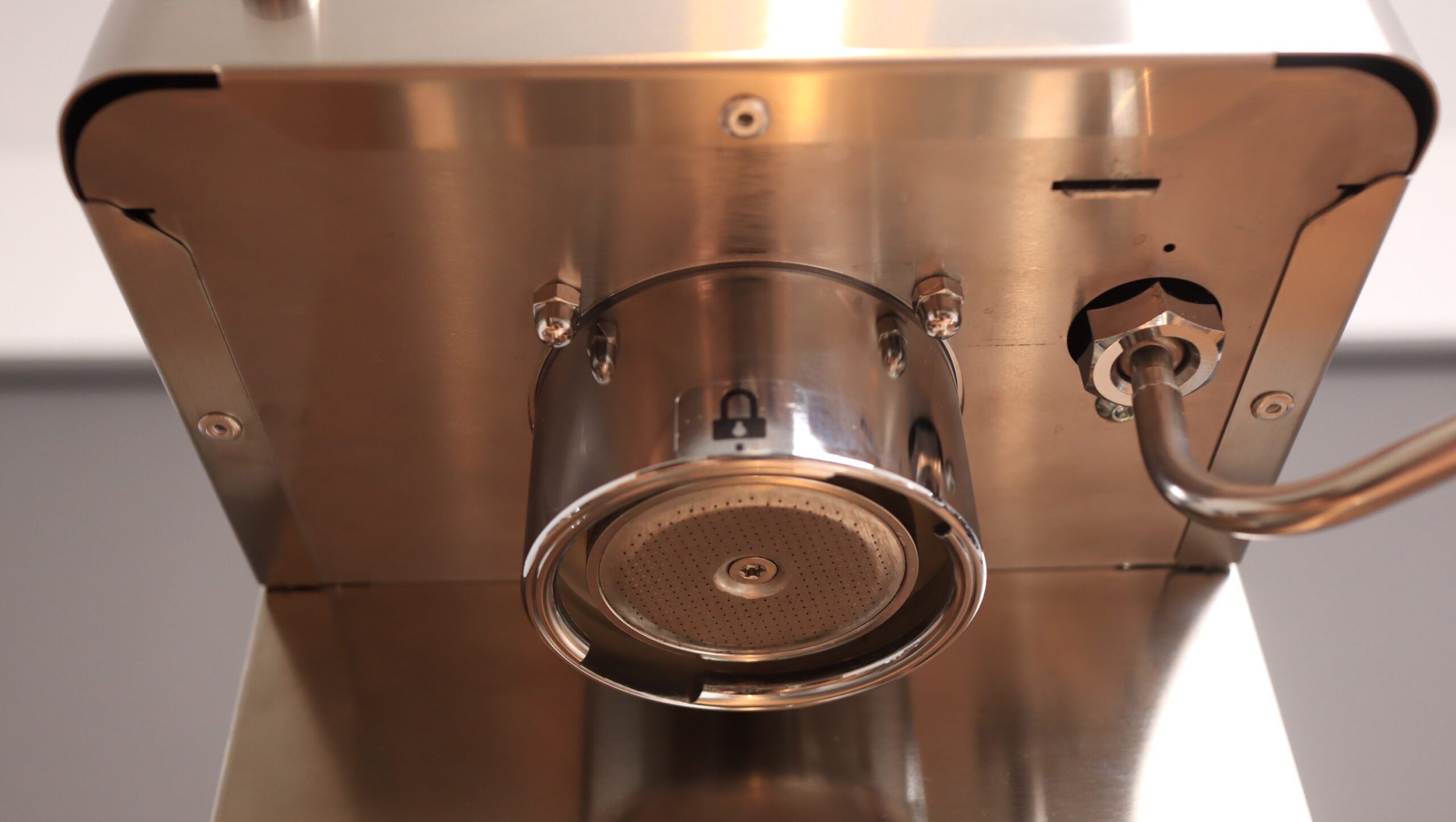 Lelit PL81T Grace, 57mm heated brew group