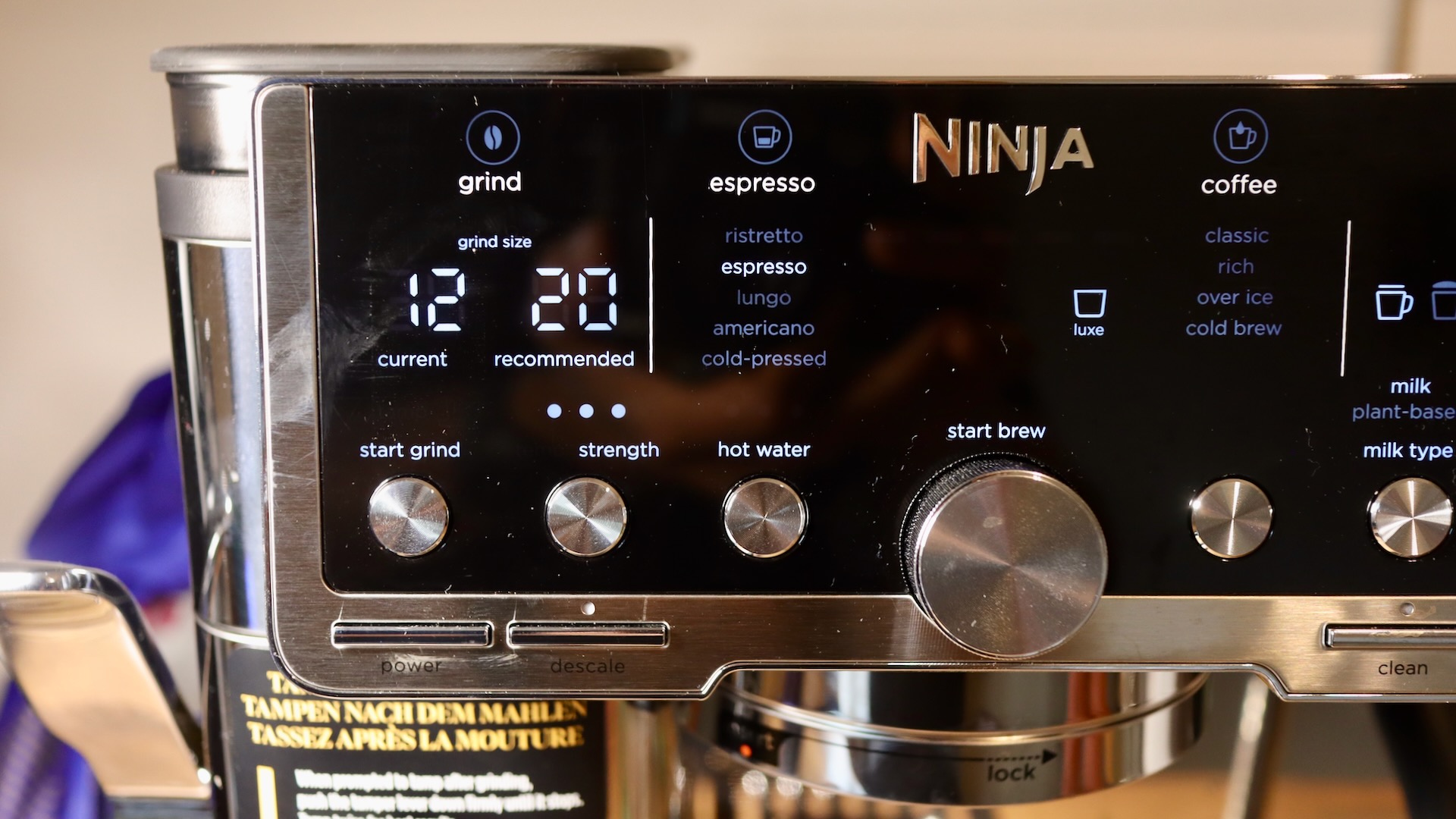 Ninja Luxe Cafe Pro ES701 – Espresso Drinks Espresso drinks on the Ninja Luxe Cafe Pro ES701