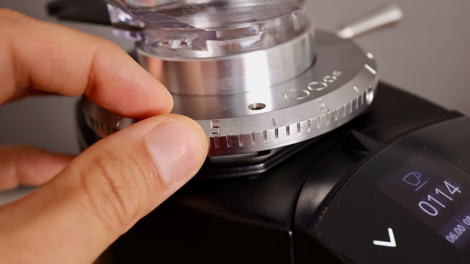 Mazzer Mini adjustment dial